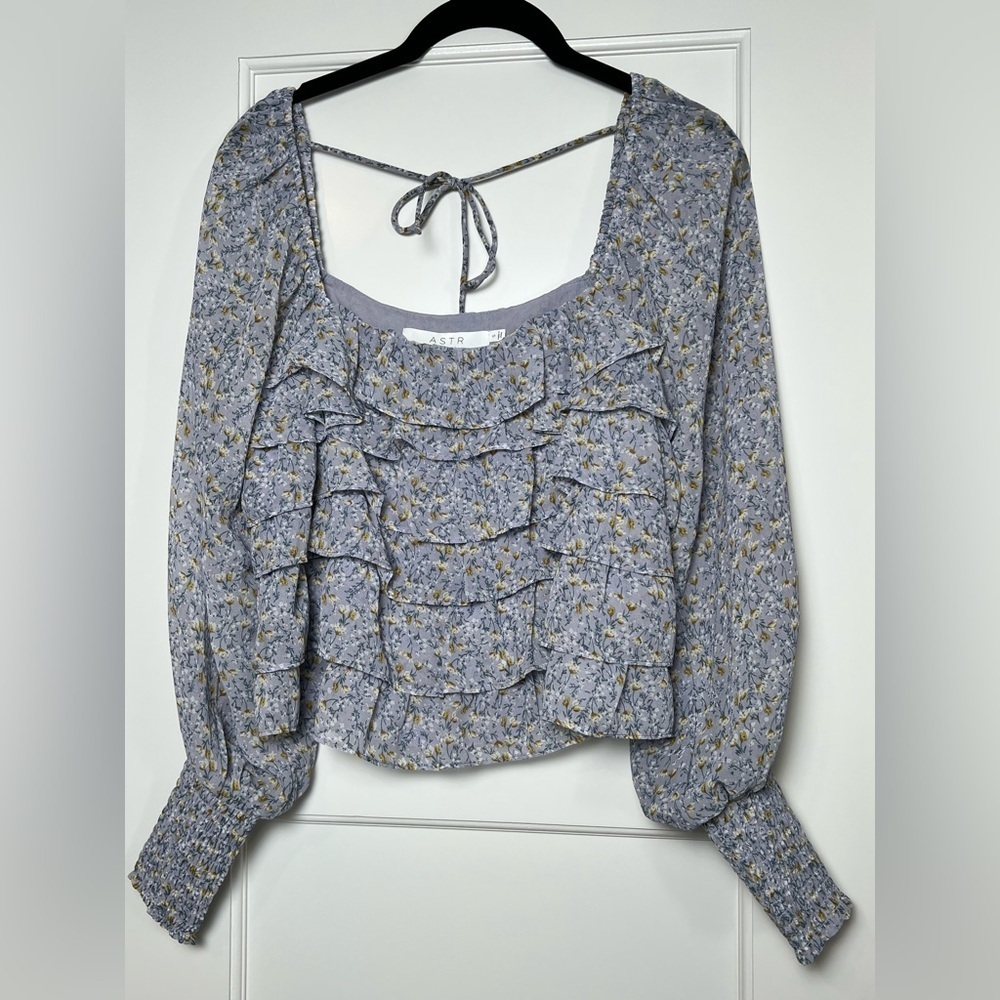 ASTR Long Sleeve Lavender Ruffle Top (Small) - Picture 2 of 4